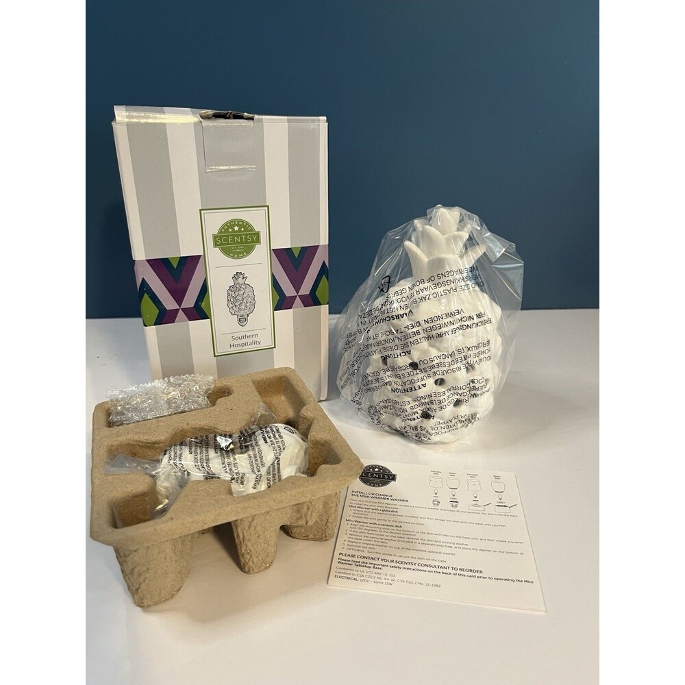 Scentsy NIB Pineapple Retired Southern Hospitality White Plugin Wax Warmer New